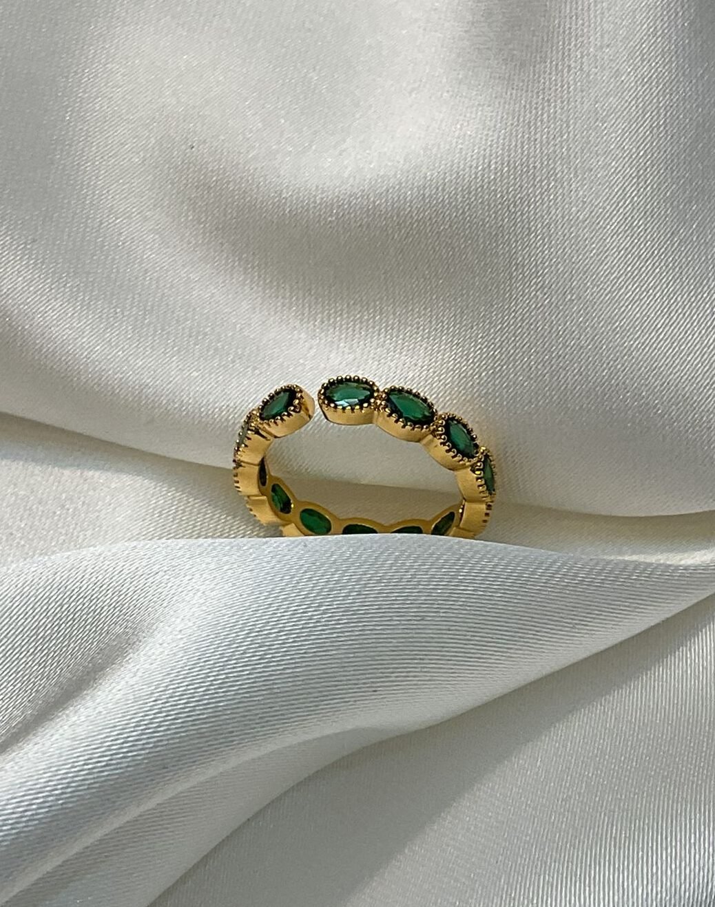 Yeşil Taşlı Altın Kaplama Ayarlanabilir Zarif Yüzük - Görsel 2