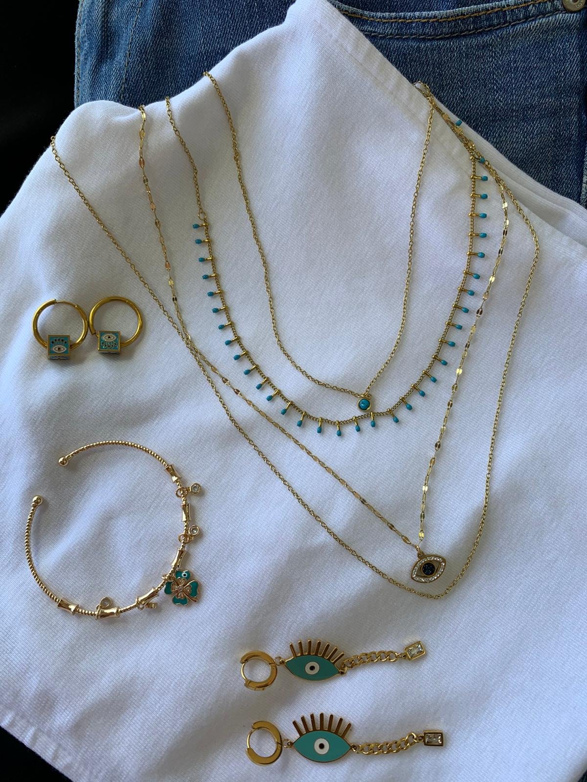 Gold Nazar Sallantılı Küpe - Görsel 5